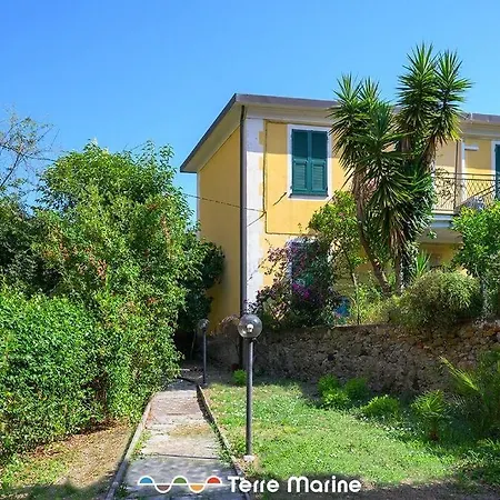 Nettuno, Terremarine Apartamento Monterosso al Mare