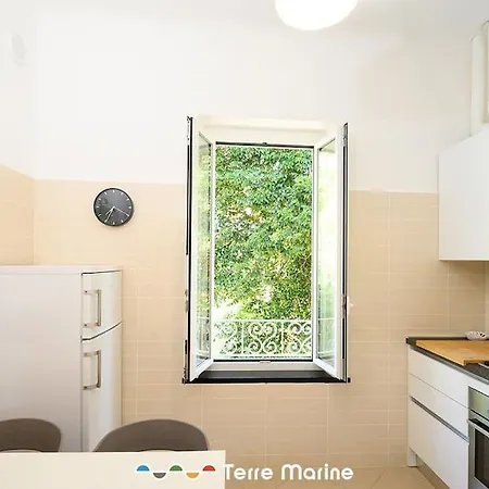 Nettuno, Terremarine