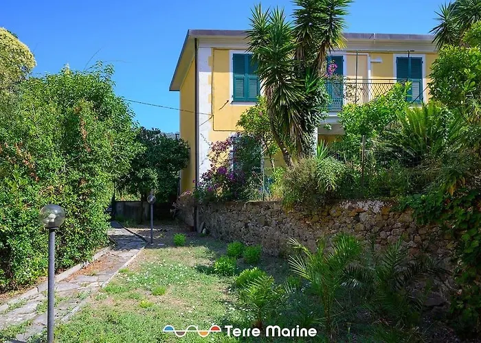 Nettuno, Terremarine 公寓